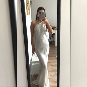 Zara One-Shoulder Satin Gown in Ivory